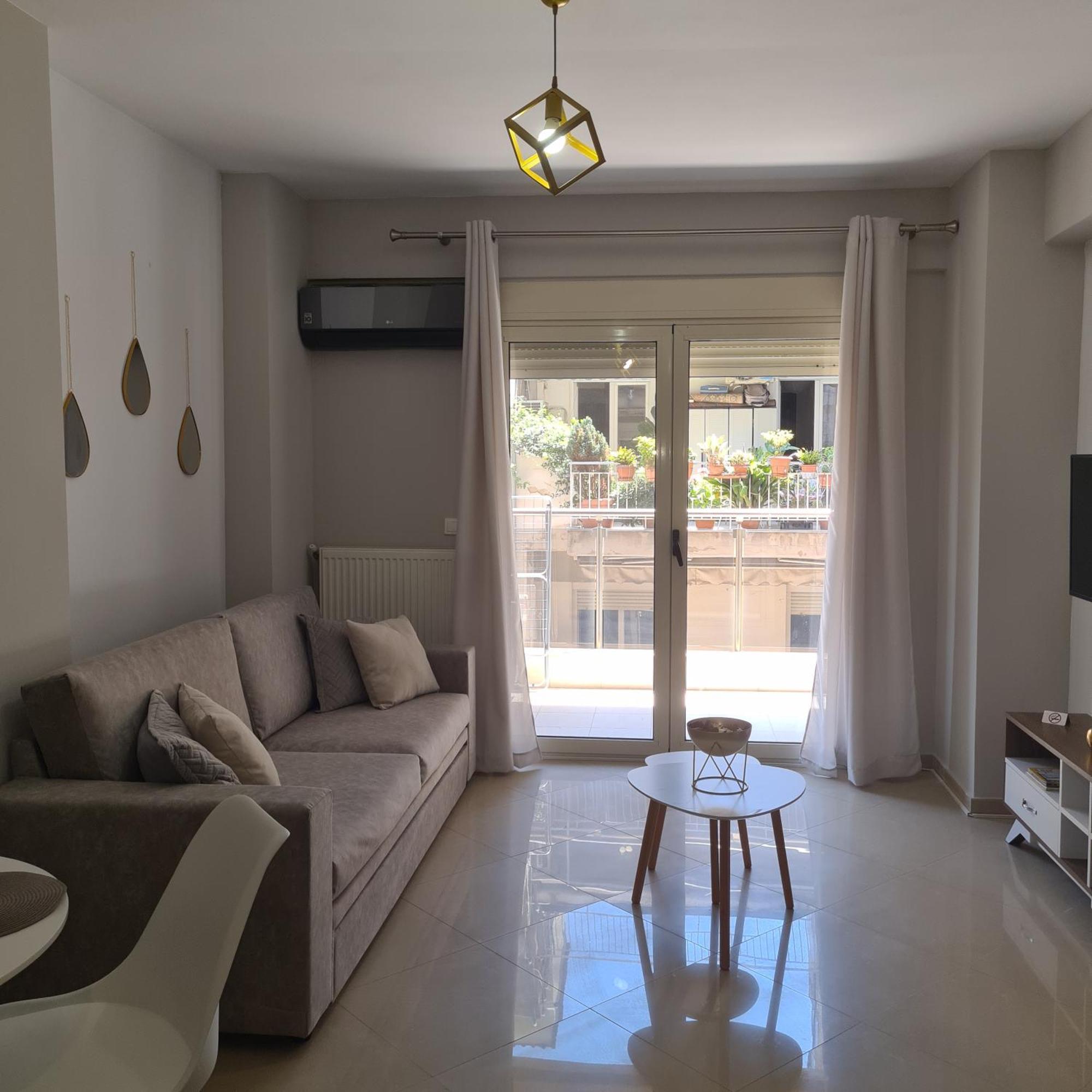 Cozy Gold Appartment#Free Parking# سالونيك المظهر الخارجي الصورة